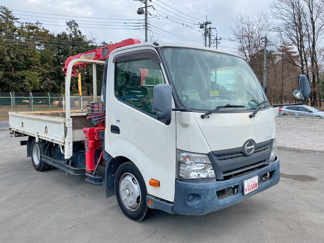 日野デュトロクレーン3段小型（2t・3t）[写真03]