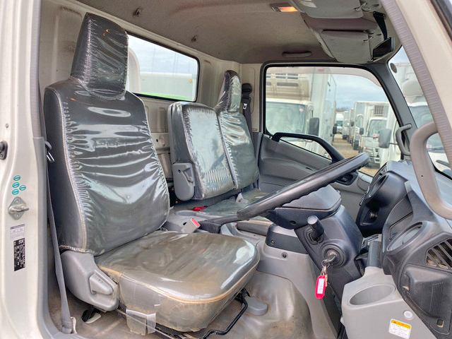 日野デュトロクレーン3段小型（2t・3t）[写真35]