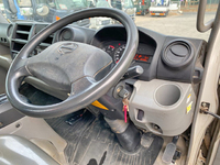 日野デュトロクレーン3段小型（2t・3t）[写真36]