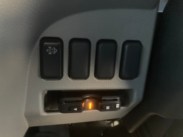 三菱ふそうキャンターアルミバン小型（2t・3t）[写真18]