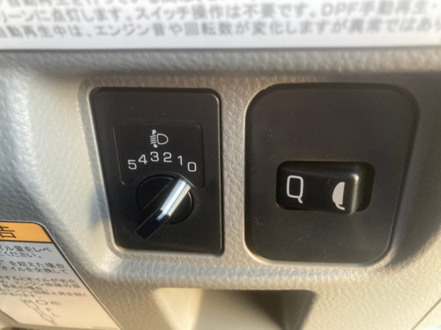 三菱ふそうキャンターアルミバン小型（2t・3t）[写真20]