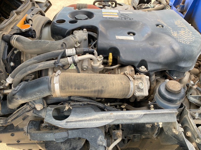 いすゞエルフクレーン3段小型（2t・3t）[写真21]