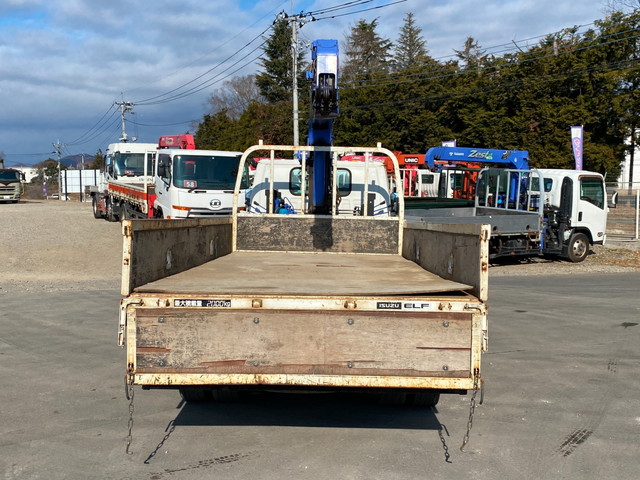 いすゞエルフクレーン3段小型（2t・3t）[写真09]