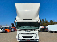 いすゞギガアルミウイング大型（10t）[写真10]