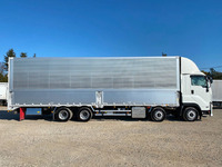 いすゞギガアルミウイング大型（10t）[写真07]