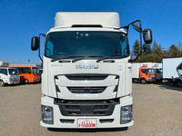 いすゞギガアルミウイング大型（10t）[写真09]