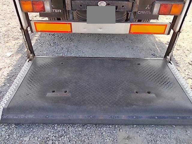 三菱ふそうキャンター幌車小型（2t・3t）[写真11]