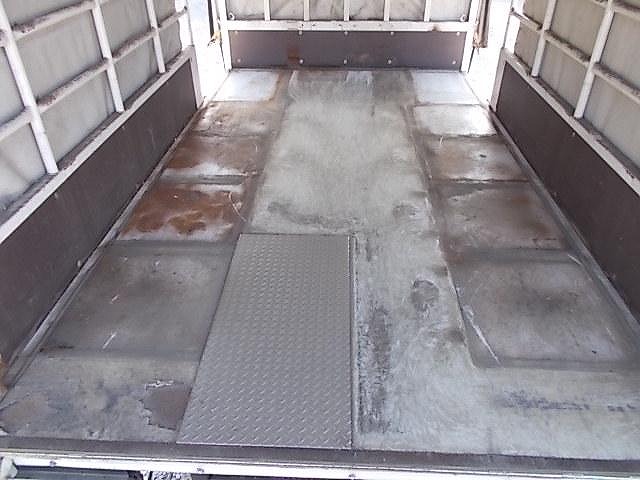 三菱ふそうキャンター幌車小型（2t・3t）[写真14]