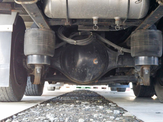 UDトラックスクオンアルミウイング大型（10t）[写真21]