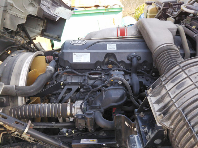 UDトラックスクオンアルミウイング大型（10t）[写真22]