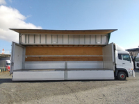 UDトラックスクオンアルミウイング大型（10t）[写真07]