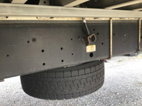 いすゞギガアルミウイング大型（10t）[写真13]