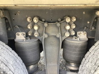 いすゞギガアルミウイング大型（10t）[写真14]