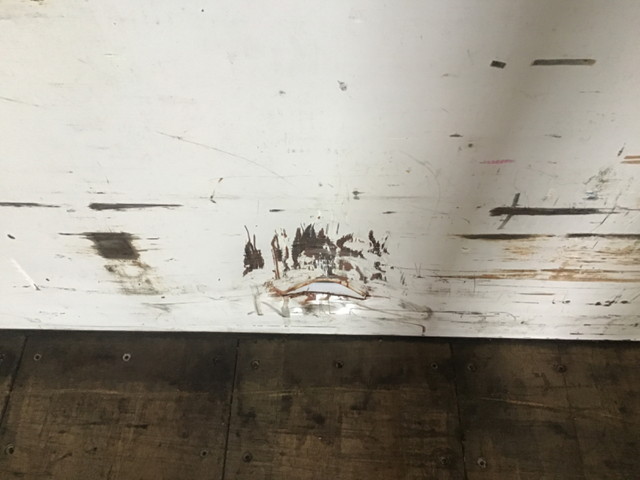 いすゞギガアルミウイング大型（10t）[写真09]