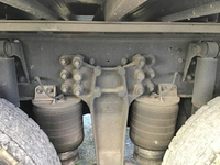 いすゞギガアルミウイング大型（10t）[写真12]