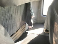 いすゞギガアルミウイング大型（10t）[写真22]