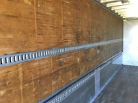 いすゞギガアルミウイング大型（10t）[写真06]