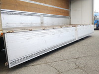 UDトラックスクオンアルミウイング大型（10t）[写真15]