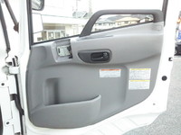 UDトラックスクオンアルミウイング大型（10t）[写真28]