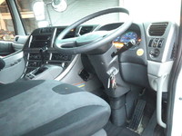 UDトラックスクオンアルミウイング大型（10t）[写真30]