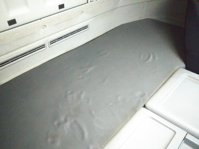 UDトラックスクオンアルミウイング大型（10t）[写真34]