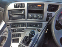 UDトラックスクオンアルミウイング大型（10t）[写真37]