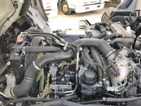 いすゞフォワードアルミウイング中型（4t）[写真15]