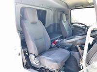 いすゞフォワードアルミウイング中型（4t）[写真17]