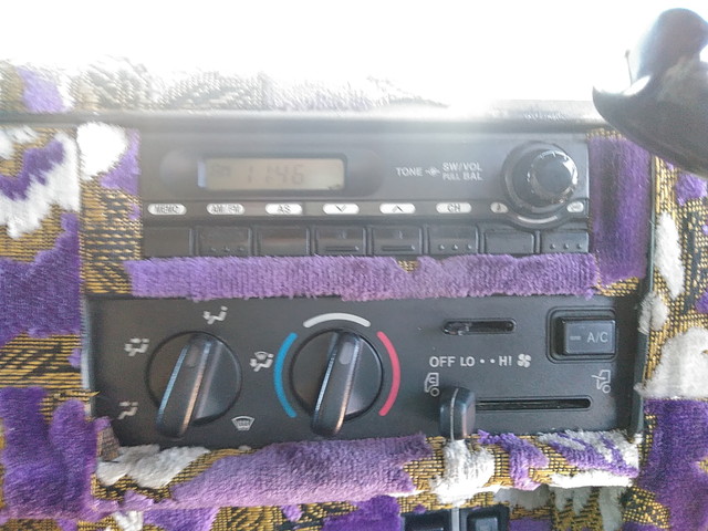 日野プロフィアトレーラーヘッド（トラクターヘッド）大型（10t）[写真33]