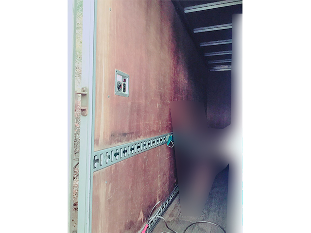 日野デュトロアルミバン小型（2t・3t）[写真12]