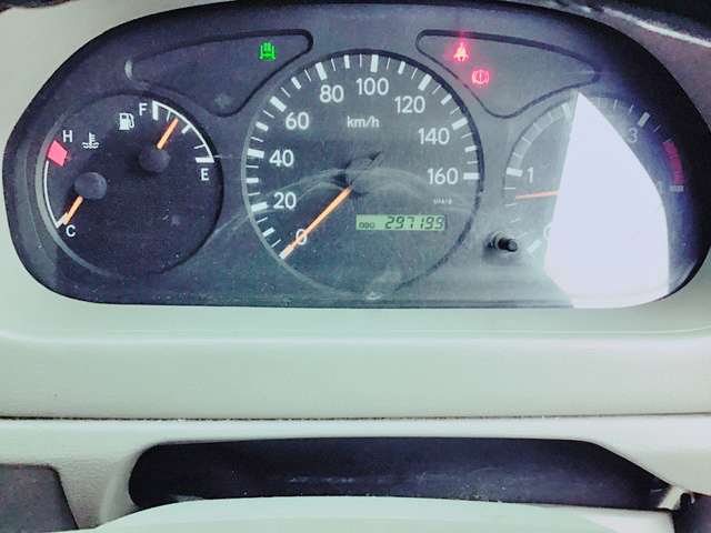 日野デュトロアルミバン小型（2t・3t）[写真30]