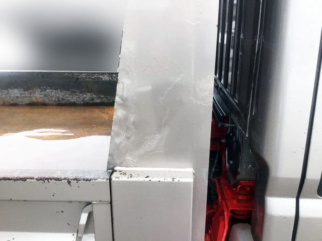 三菱ふそうキャンターダンプ小型（2t・3t）[写真14]