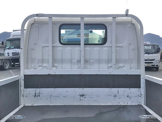 トヨタトヨエース平ボディ小型（2t・3t）[写真11]