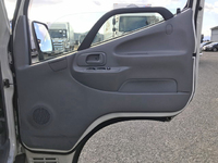 トヨタトヨエース平ボディ小型（2t・3t）[写真26]