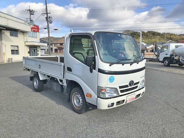 トヨタトヨエース平ボディ小型（2t・3t）[写真03]
