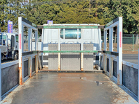 日産アトラス平ボディ小型（2t・3t）[写真12]