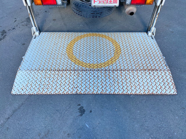 日産アトラス平ボディ小型（2t・3t）[写真16]