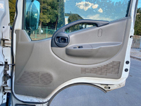 日産アトラス平ボディ小型（2t・3t）[写真30]