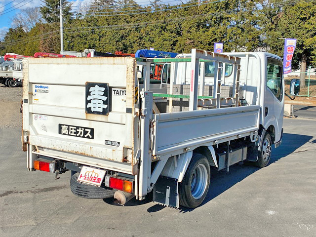 日産アトラス平ボディ小型（2t・3t）[写真04]