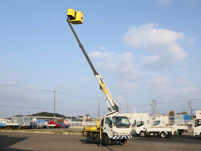 いすゞエルフ高所作業車小型（2t・3t）[写真07]