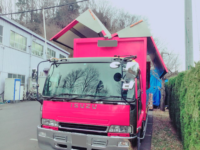 いすゞフォワードアルミバン中型（4t）[写真10]