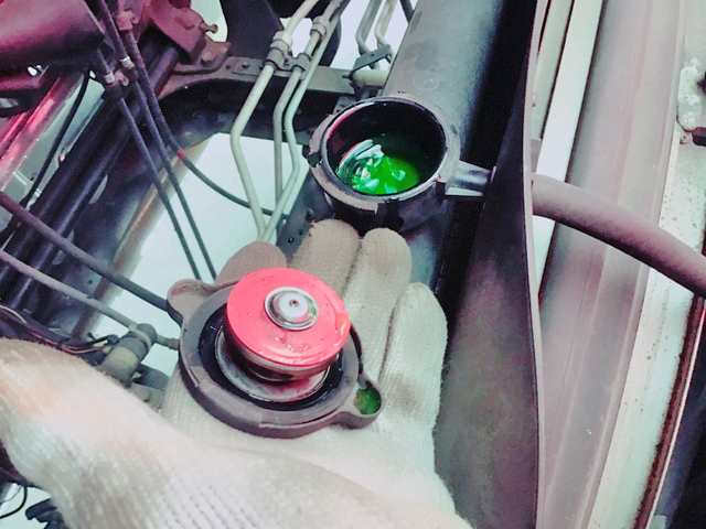 いすゞフォワードアルミバン中型（4t）[写真12]