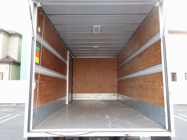 いすゞエルフパネルバン小型（2t・3t）[写真11]