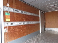 いすゞエルフパネルバン小型（2t・3t）[写真12]