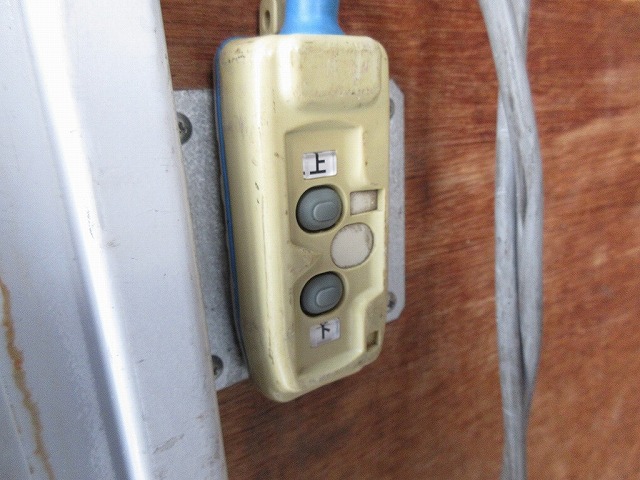 いすゞエルフパネルバン小型（2t・3t）[写真13]