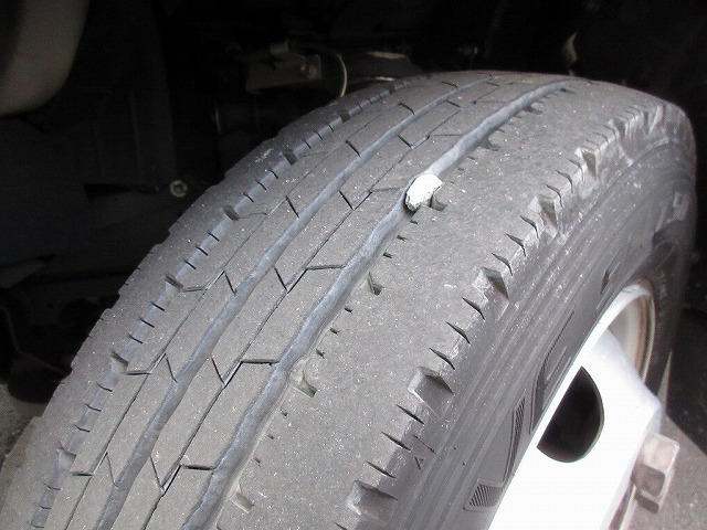 いすゞエルフパネルバン小型（2t・3t）[写真24]