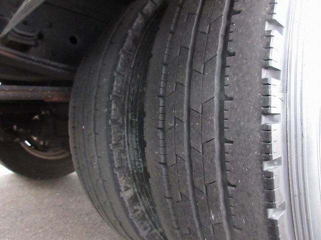 いすゞエルフパネルバン小型（2t・3t）[写真26]