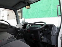 いすゞエルフパネルバン小型（2t・3t）[写真29]