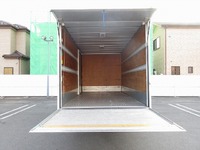 いすゞエルフパネルバン小型（2t・3t）[写真06]