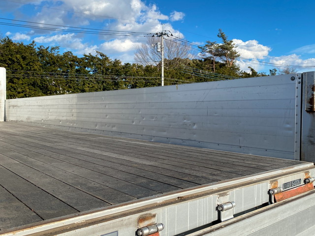 日野プロフィアアルミブロック大型（10t）[写真10]